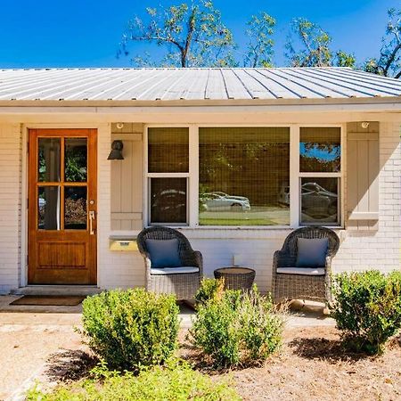 Downtown Fairhope Cottage Экстерьер фото