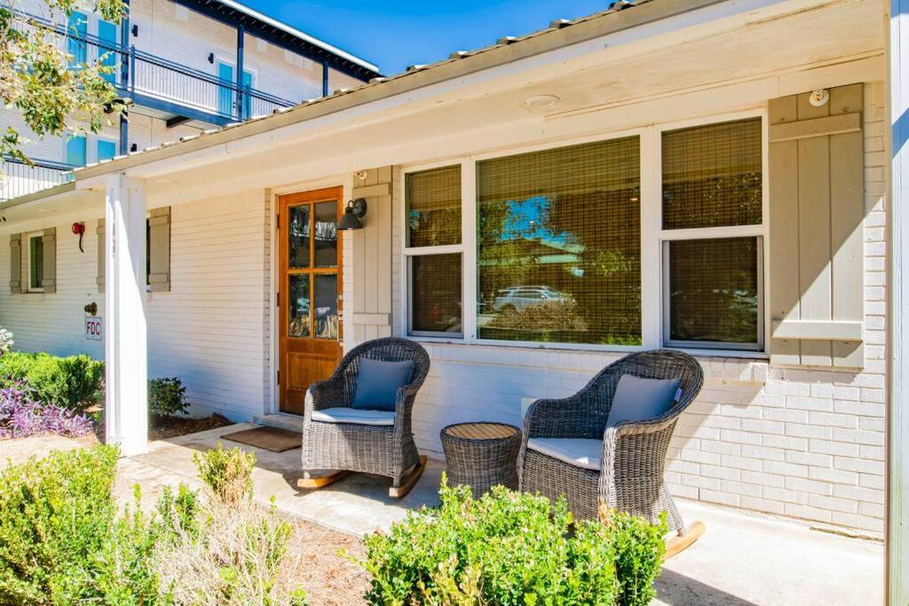 Downtown Fairhope Cottage Экстерьер фото